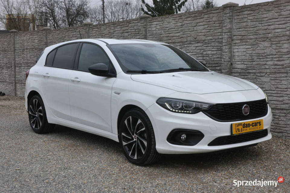 Fiat Tipo 14 95 hatchback Black Edition LED Dąbrowa Górnicza