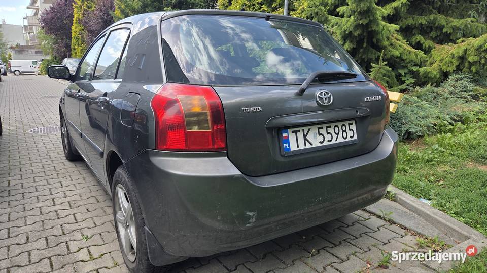 Corolla 2004 bezwypadkowy kupiny w salonie Kielce