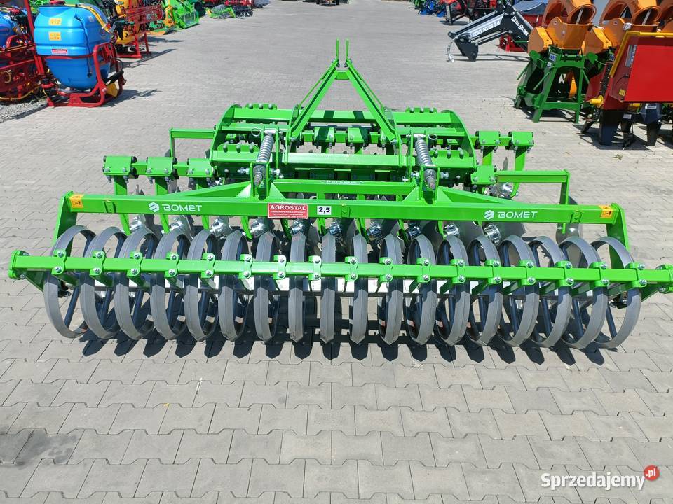 Brona talerzowa kompaktowa Bomet Perseus Nowa