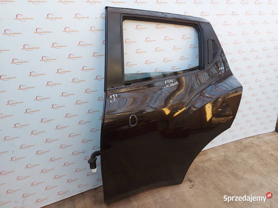 NISSAN JUKE F15 15r drzwi lewe tył 220 mikronów osobowe Kielce