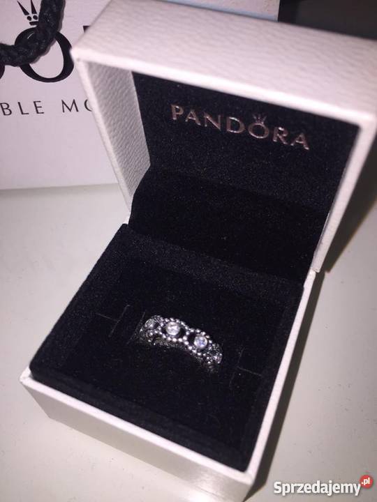 Pierścionek Pandora Warszawa