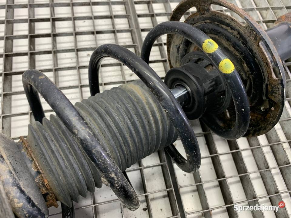 AMORTYZATOR LEWY PRZÓD ZE SPRĘŻYNĄ MERCEDES W204 osobowe podkarpackie