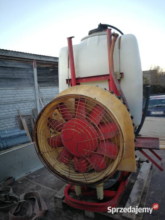 Opryskiwacz sadowniczy pilmet zawieszany 400l Maszyny rolnicze lubelskie Poniatowa