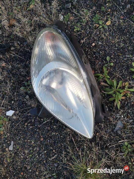 Lampa prawy przód citroen picasso śląskie