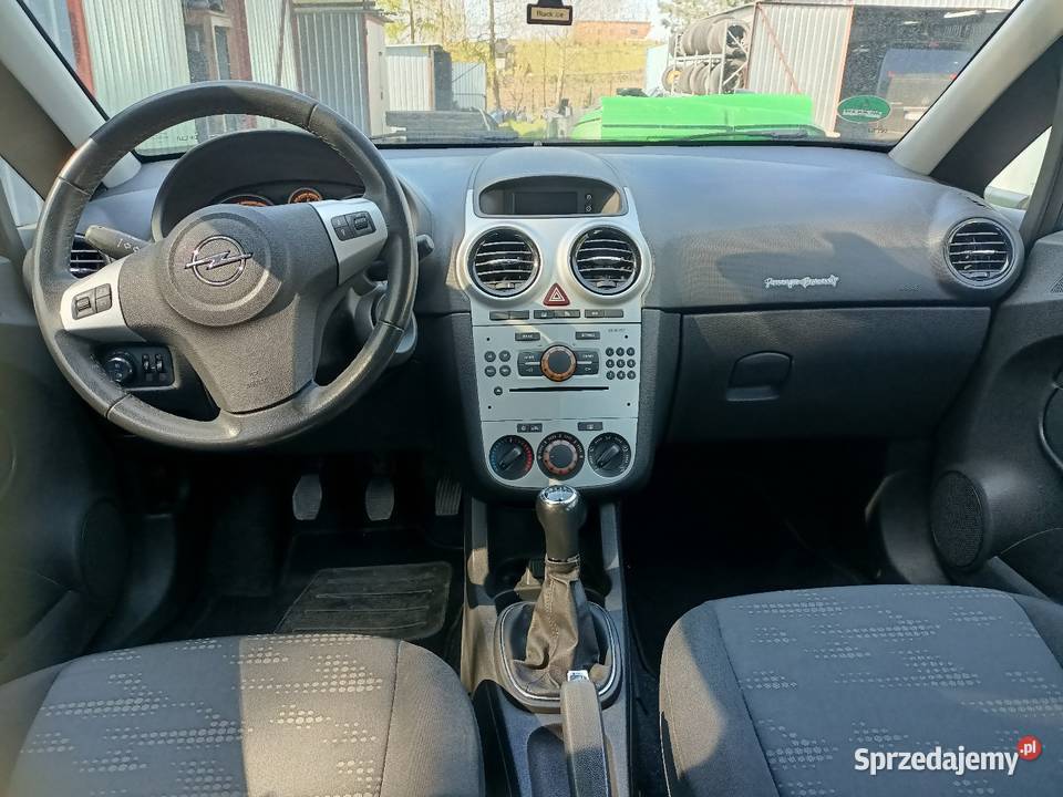 Opel Corsa D lift 14 Benz 2012 klima światła do jazdy dziennej Corsa Kwidzyn