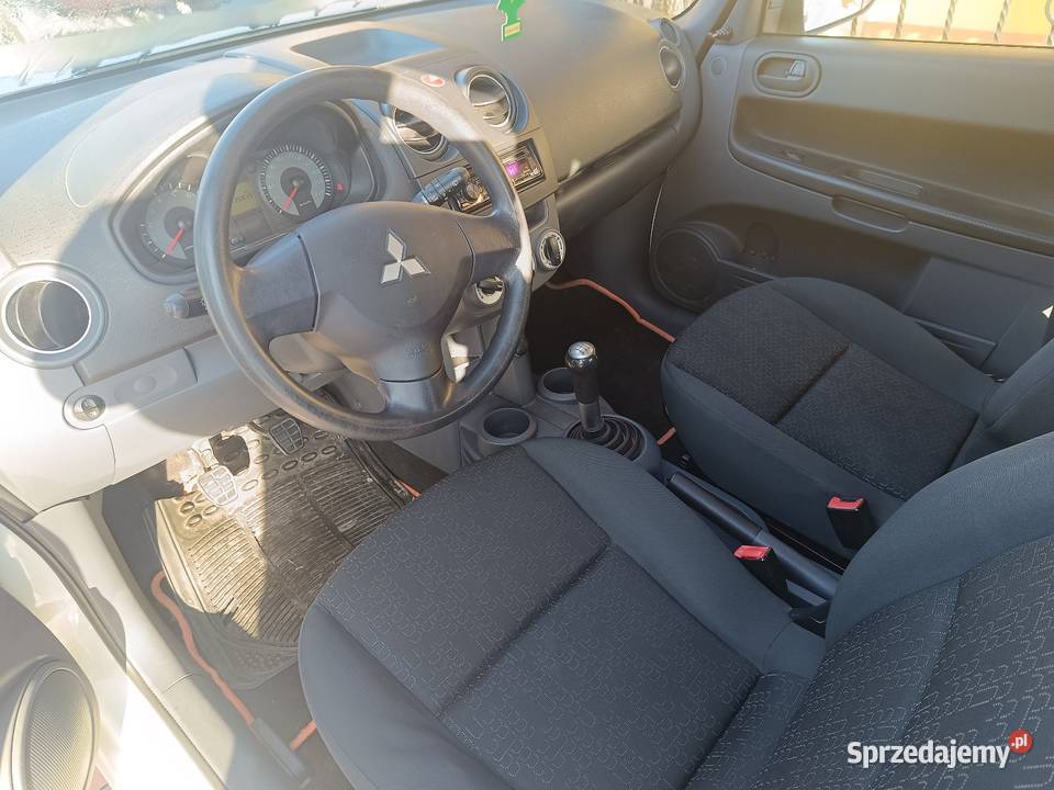 Mitsubishi Colt VI 11i 12V 75 2010 z Niemiec Przeworsk