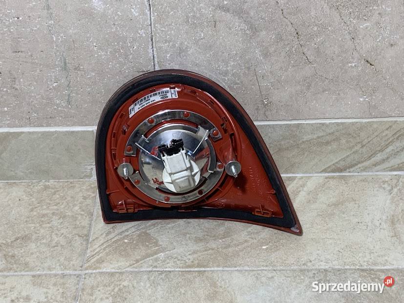Lampa lewy tył VW Golf V 1k6945093G Barwałd Dolny sprzedam