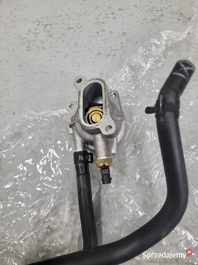 Bmw S 1000 RR K46 2017 TERMOSTAT POMPA WODY Nowy Tomyśl