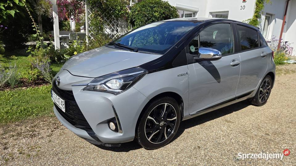 Toyota Yaris Hybryda Automat Najbogatsza Wersja pomorskie Gdańsk