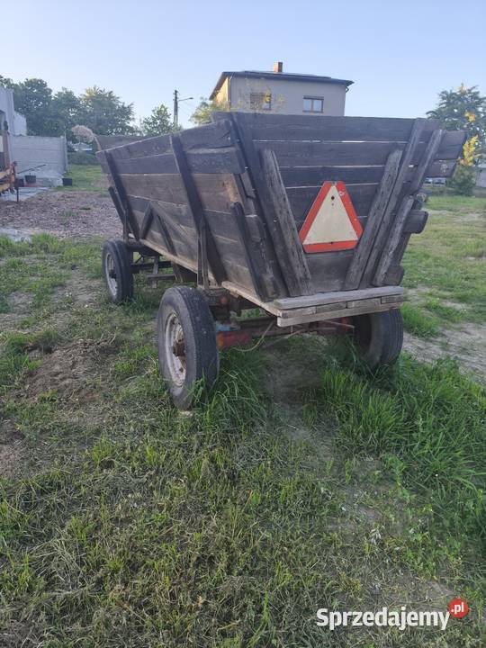 Wóz konny przerobiony pod ciągnik Lyski