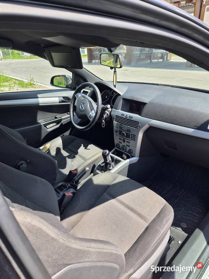 Opel Astra H GTC 1600cm3 Oława
