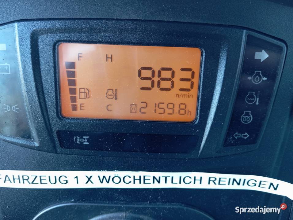 Ciągnik komunalny Kubota B2650 Błędów