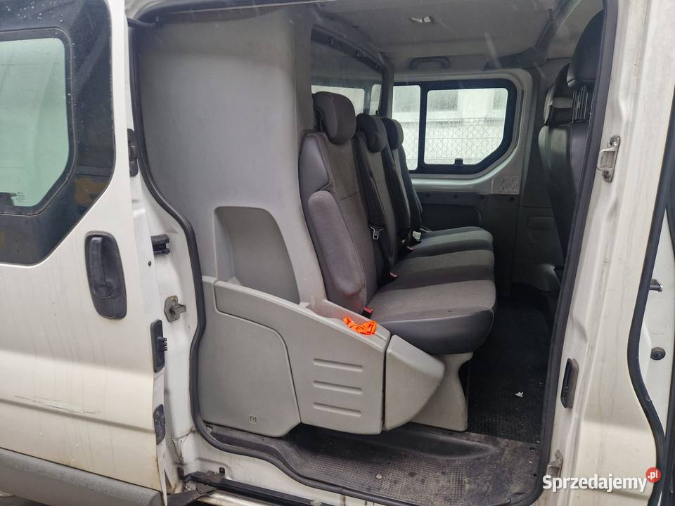 RENAULT TRAFIC 20 DCI brygadówka LONG 2013 nieuszkodzony Gorzów Wielkopolski sprzedam