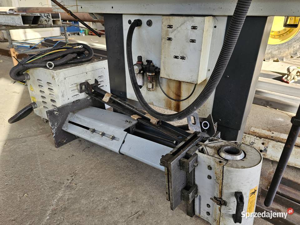 Podajnik prętów GOODWAY BF65 podajnik do tokarka Produkcja Lubin sprzedam