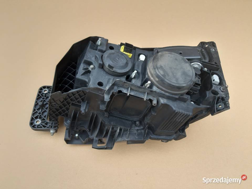 RENAULT RANGE T GAMA REFLEKTOR PRAWY LAMPA PRAWA lubuskie