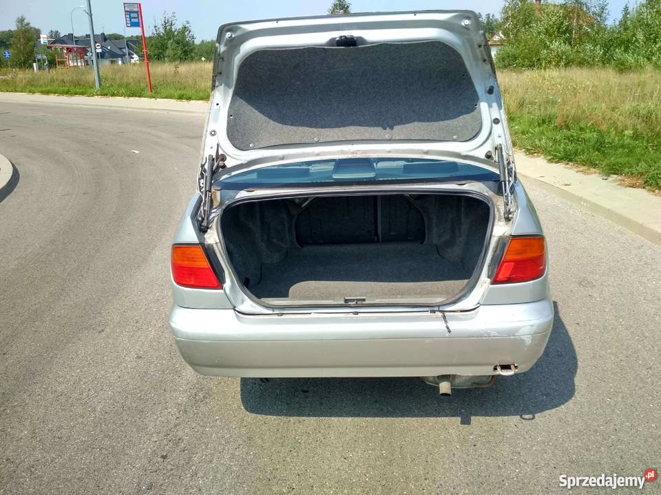 Nissan Primera P11 20 genzyna LPG Białystok sprzedam