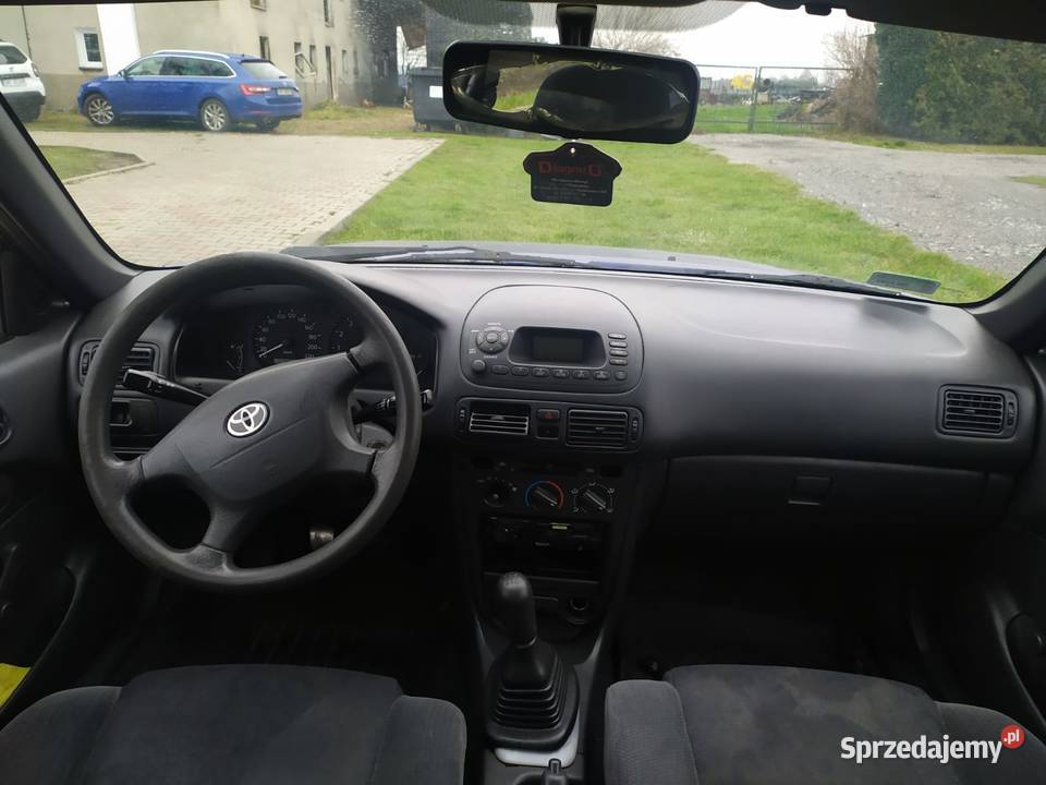 Toyota Corolla 14 Benzyna 2001