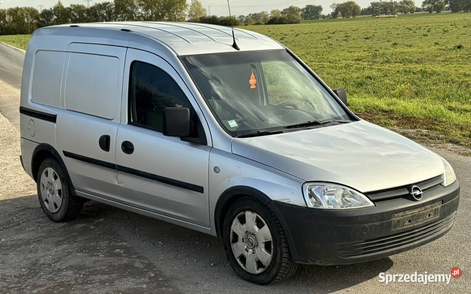 Opel Combo VAN 17 CDTI KLIMA 160 srebrny Warszawa