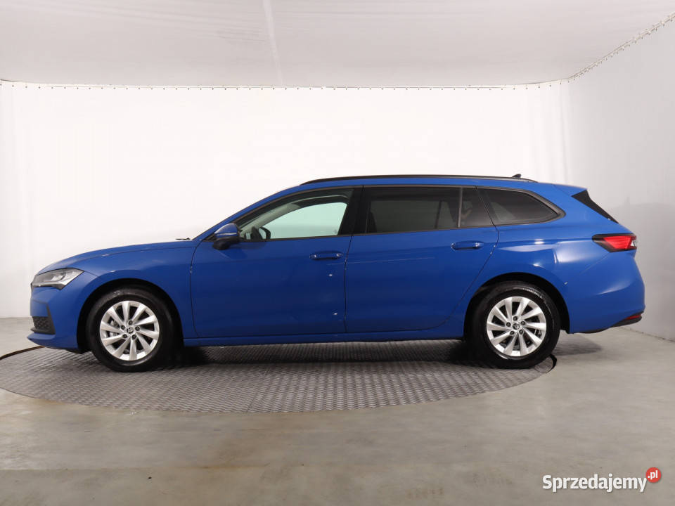 Skoda Superb 15 TSI Superb Katowice