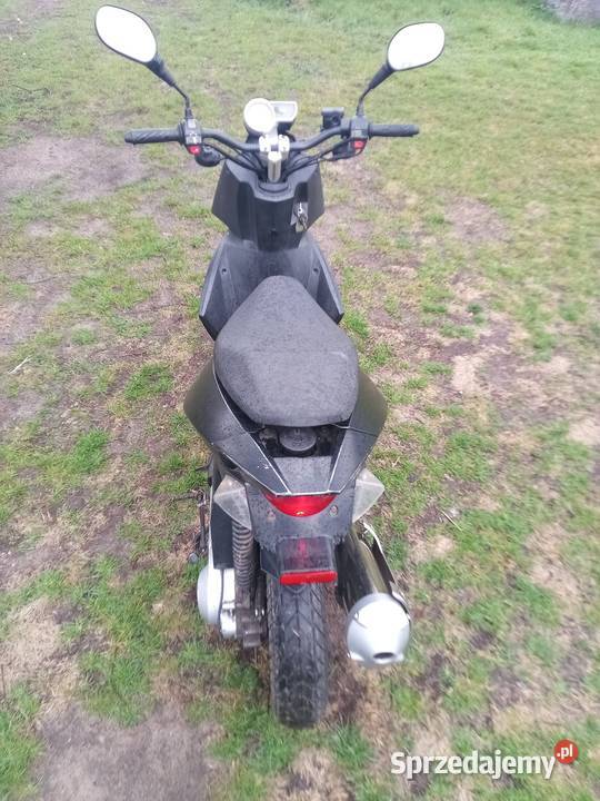 Sprzedam skuter GENERIC 4t skuter łódzkie Paradyż