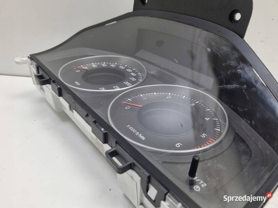 Volvo S60 II V60 I 20 D diesel LICZNIK ZEGARY Rudka