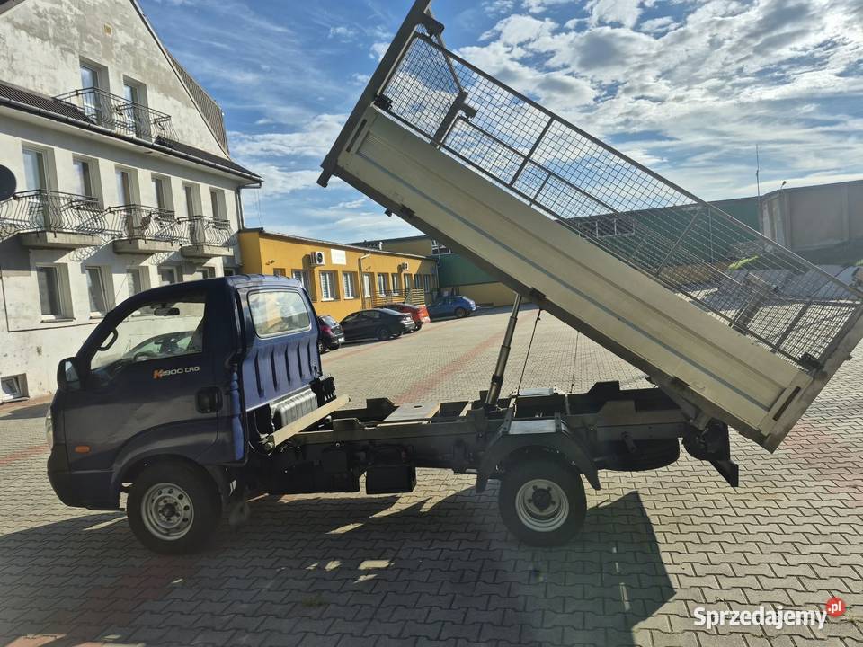 SAMOCHÓD CIĘŻAROWY KIA