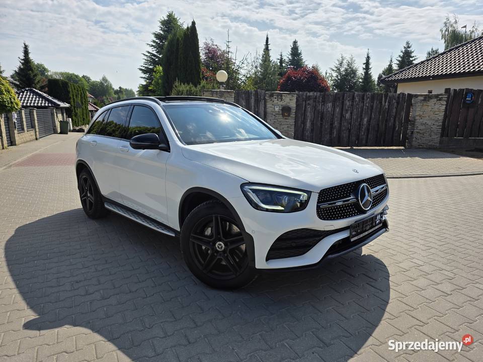 Mercedes GLC 200 4MATIC PAKIET AMG FULL nawigacja sprzedam