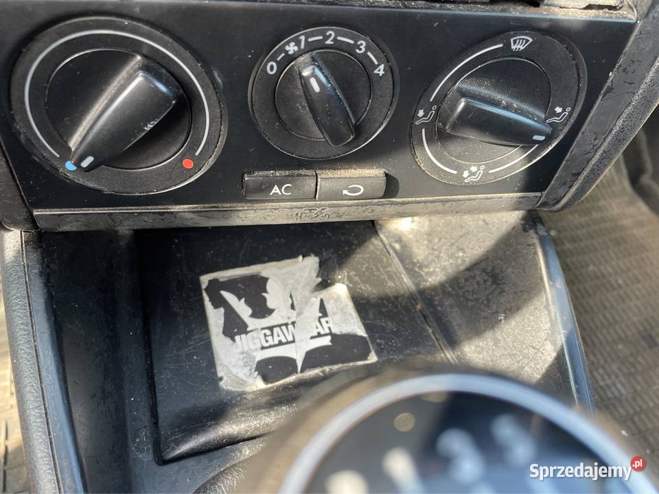 Volkswagen Golf IV Kombi 19Tdi 90 Klima 2000r Rutki-Kossaki