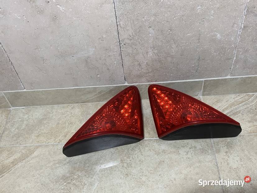 Lampa tył prawa lewa 9683460980 Peugeot 3008 Barwałd Dolny