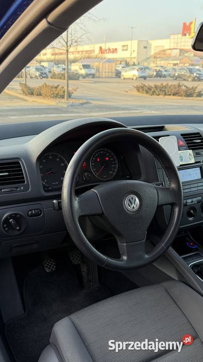 Volkswagen Golf 5 16 mpi 102 zadbany Nowy mazowieckie