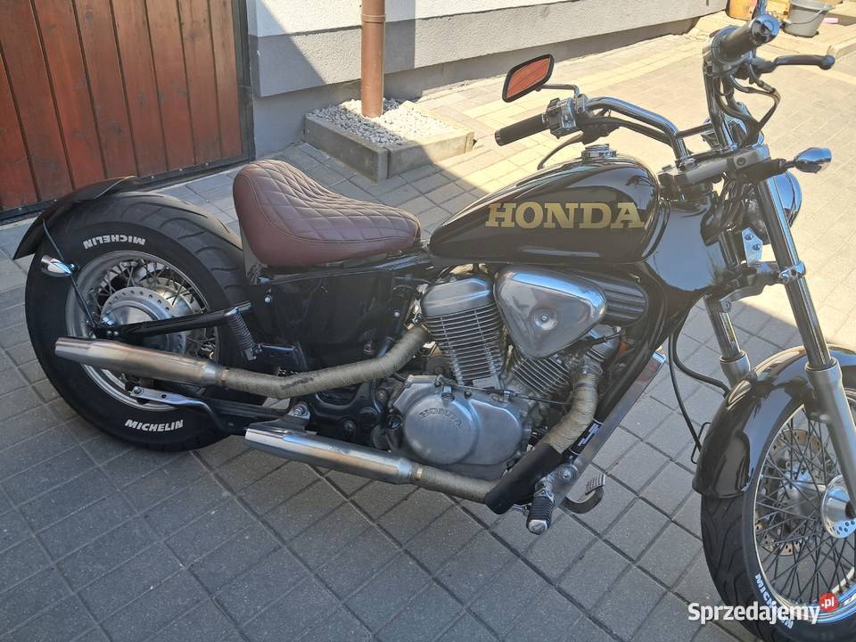 Błotnik motocyklowy tył tylni czarny złoty Błotniki motocyklowe Toszek