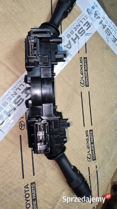 Manetkipająk toyota chr Rok produkcji 2018 Łask