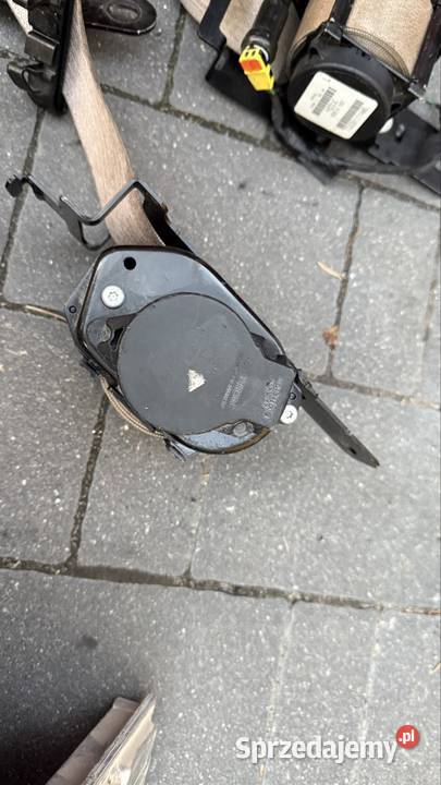 Chrysler 300c lancia thema pasy lewy prawy Radom