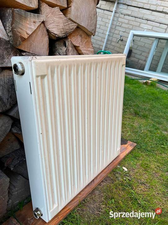 Grzejnik stalowy płytowy 60x60 600x600 biały C22