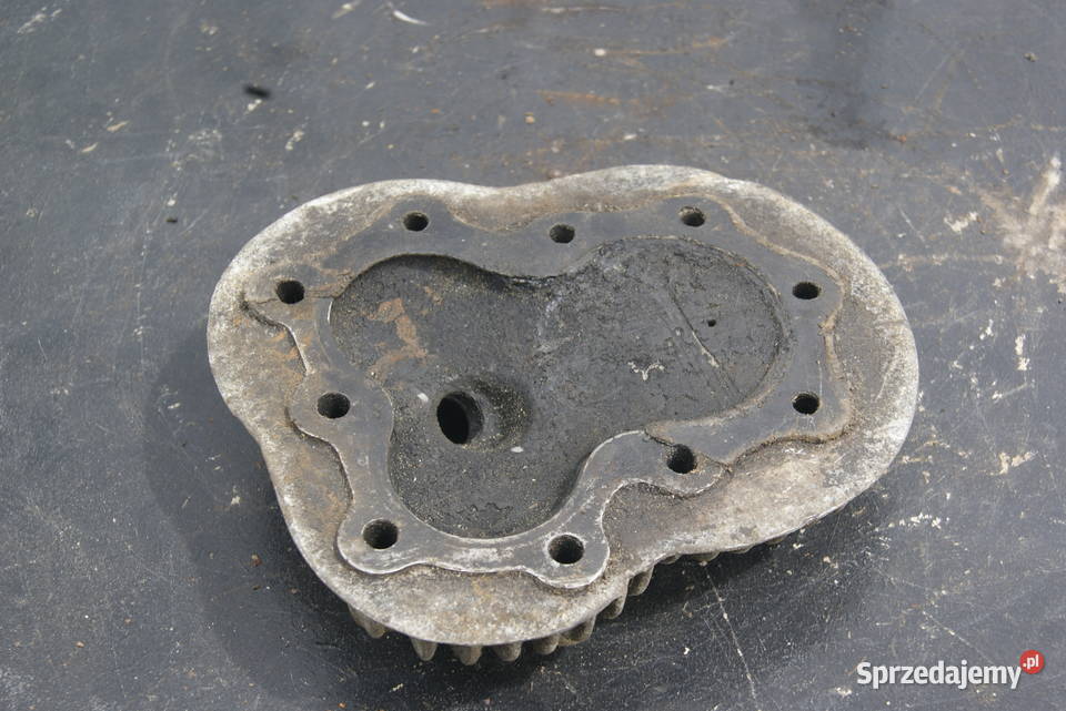 GŁOWICA SILNIKA CYLINDRA TRIUMPH 350 TRIUMPH 250 Rybnik