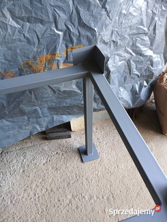 Stojak pod nazwę 1000 l Malawa sprzedam