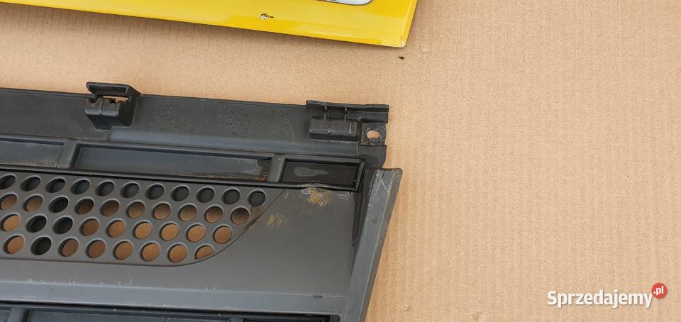 ACTROS MP4 MASKA GRILL ATRAPA PRZÓD dostawcze Bieleń