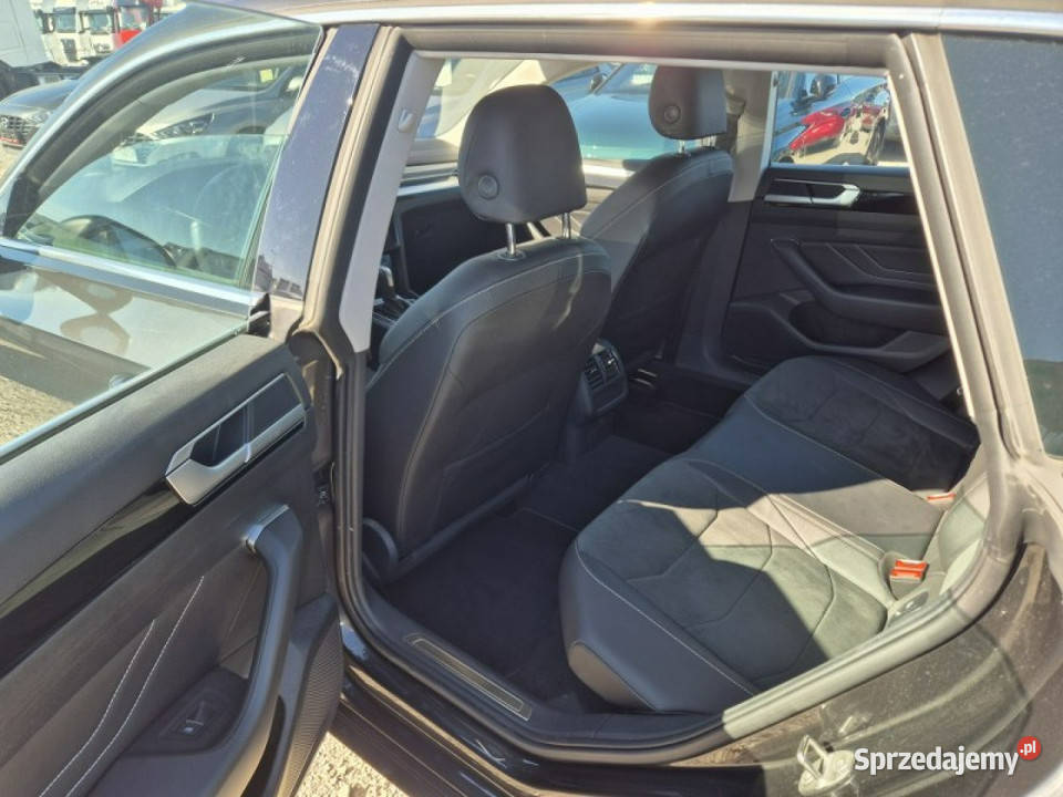 Volkswagen Arteon Rok produkcji 2022 Komorniki sprzedam