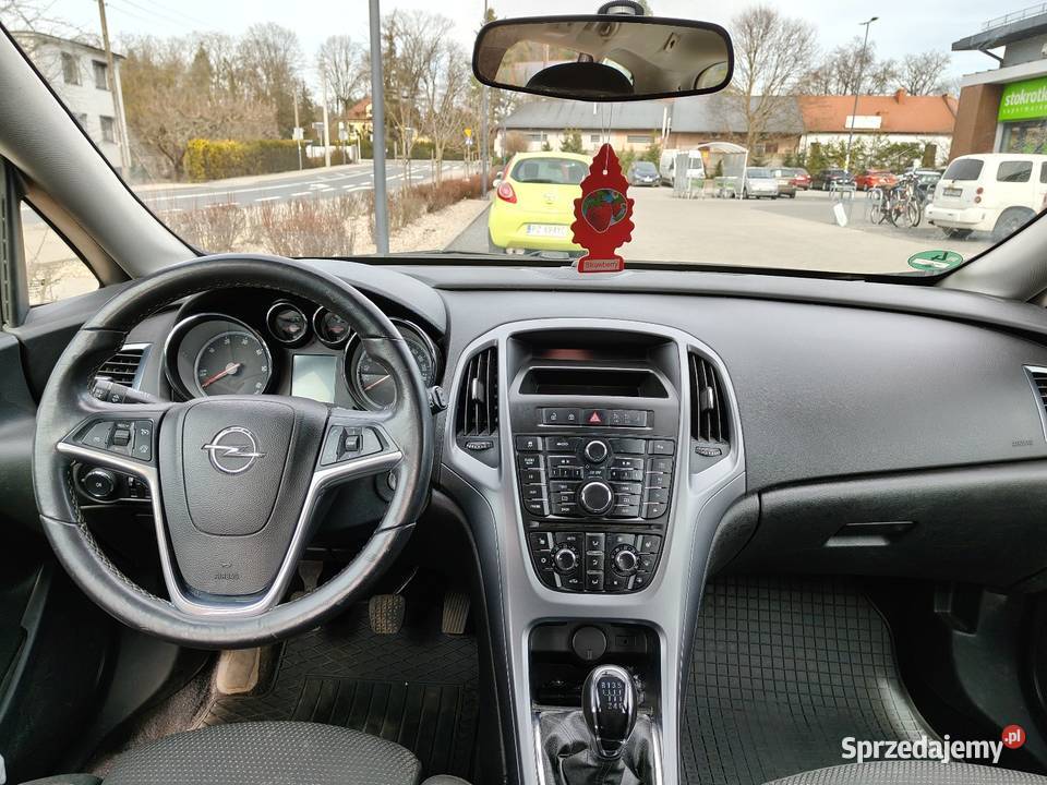 Astra J 17 LIFT Sports Tourer ZAMIANA