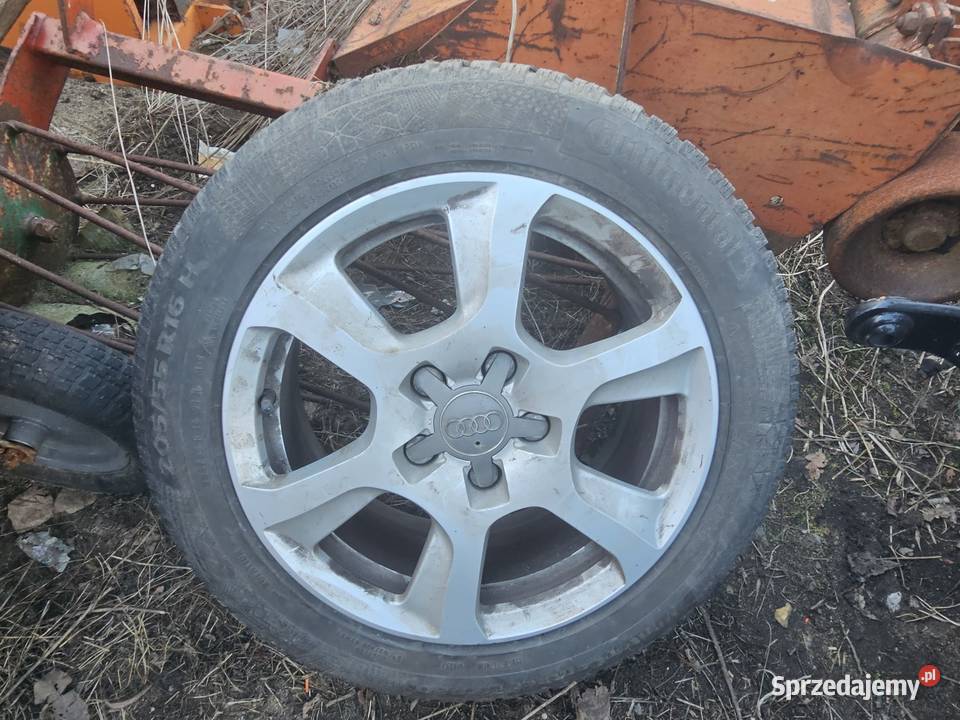 Orginalne felgi Audi 16z oponami zimowymi na 23 Koszalin