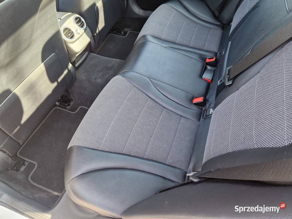 Sprzedam Mercedesa w 205 Klasa C Borowina sprzedam