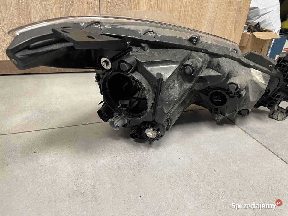 Mazda 3 bm Xenon lewy przód Kozubszczyzna