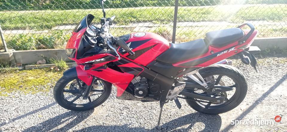Honda CBR 125 jc 39
