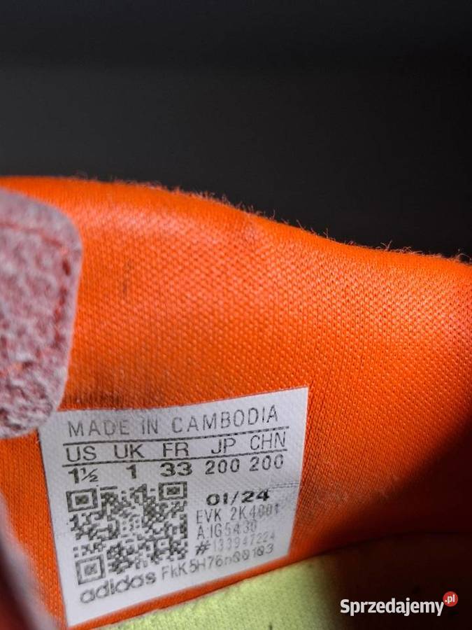 Buty 33 piłkarskie korki turfy adidas Predator Sztywny zapiętek małopolskie Kraków
