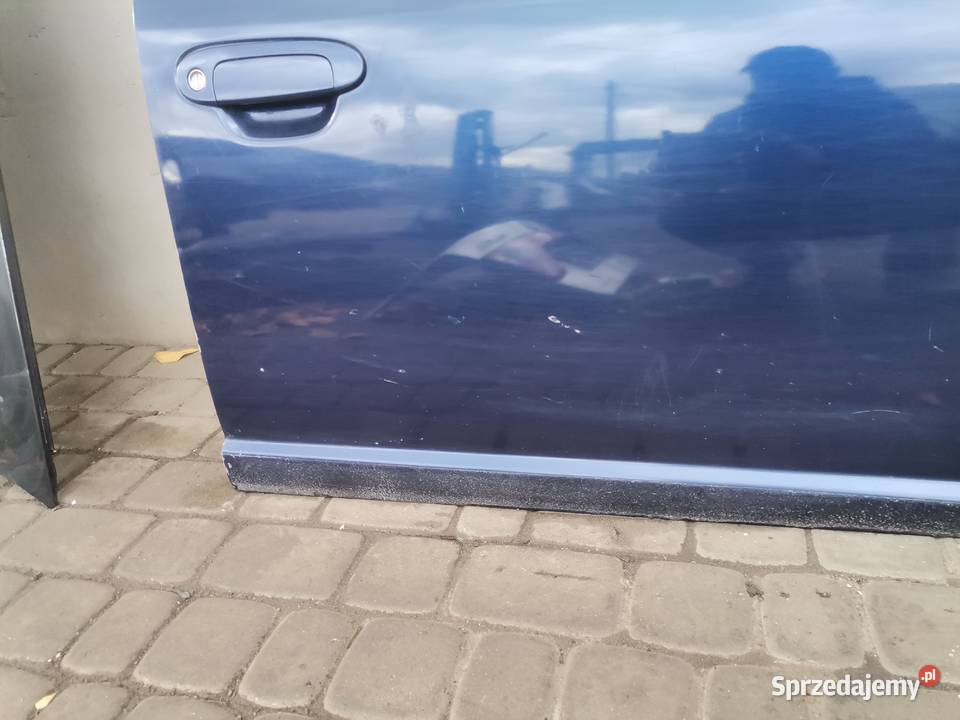 DRZWI PRAWY PRZÓD TOYOTA YARIS 1 8K8 Nowy Sącz