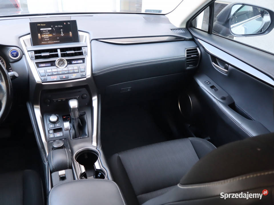 Lexus NX 300h elektryczne szyby Katowice