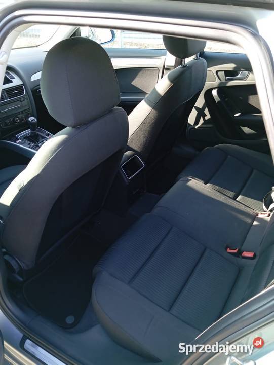 Audi A4 b8 18 160 srebrny Toruń