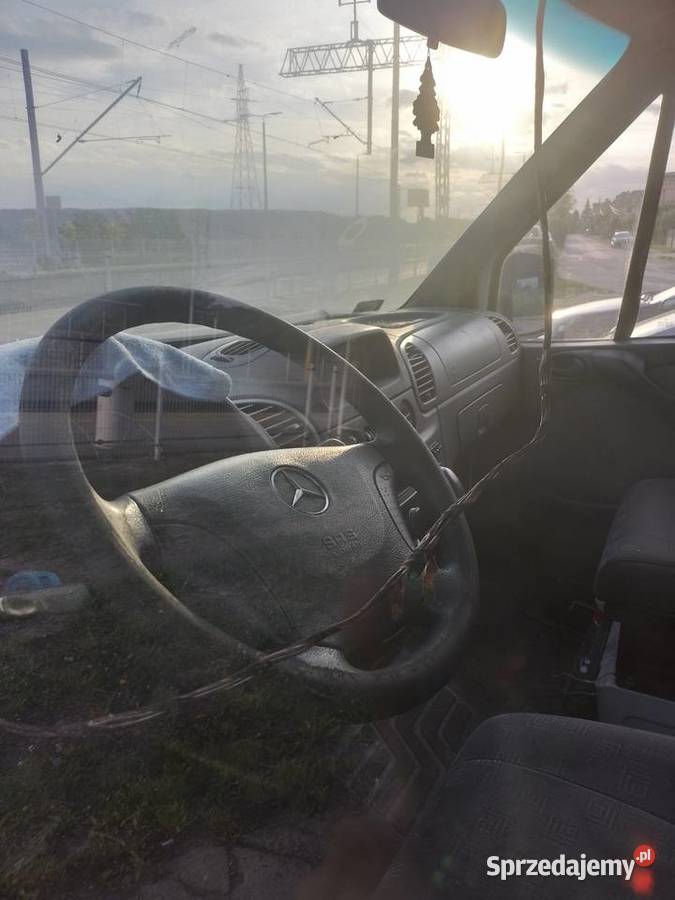 Mercedes Benz karetka ambulans Starachowice