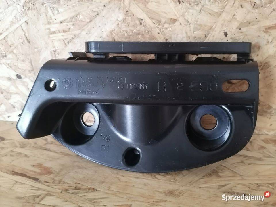BMW E90 MOCOWANIE LAMPY ZDERZAK PRAWY TYŁ Pleszew sprzedam