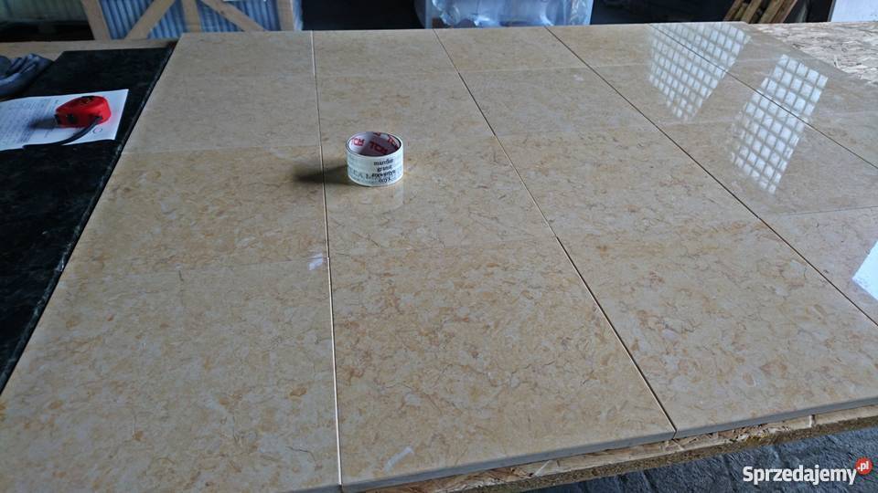 Płytki marmurowe GIALLO ATLANTIDE w piaskowym Niemcza